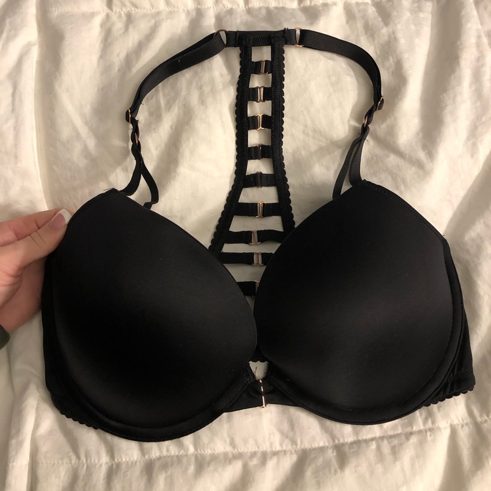 Victoria’s Secret Push Up Bra 32DD